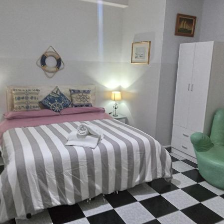 Salvone'S House B&B Giardini Naxos Eksteriør bilde